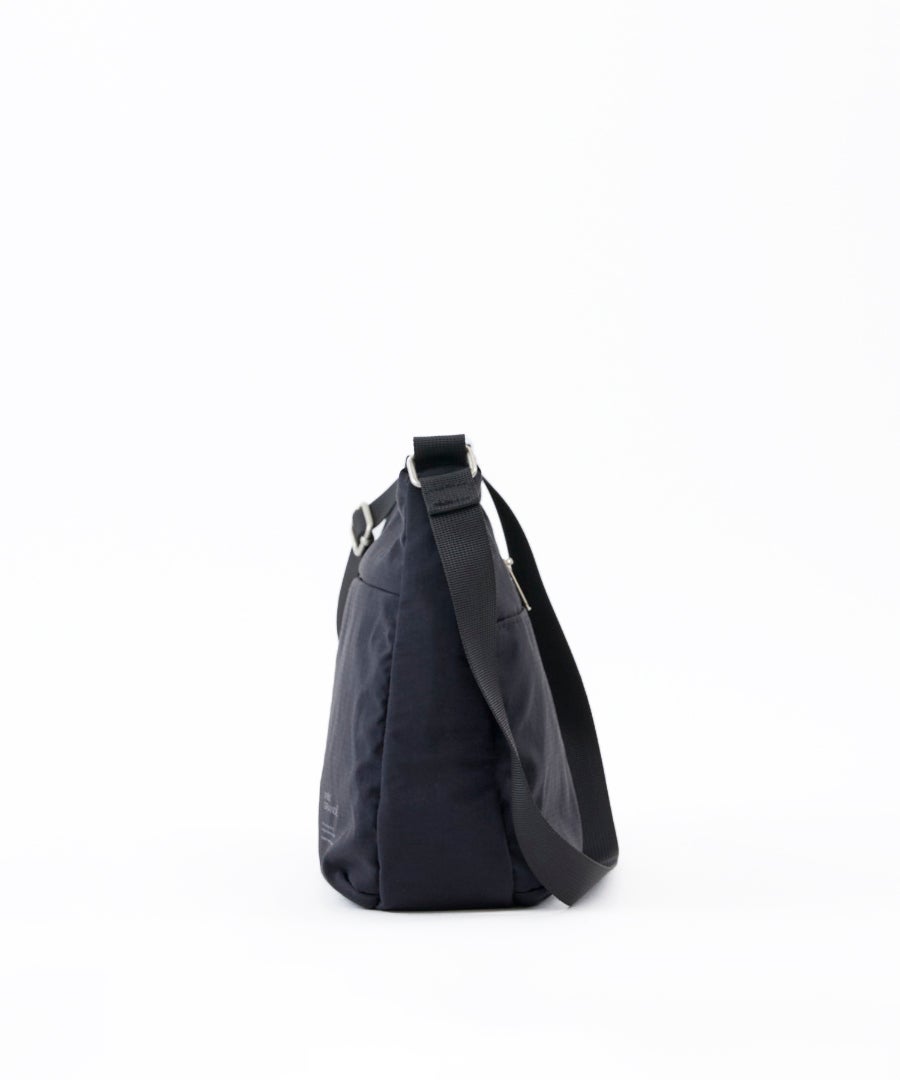 anello GRANDE ショルダーバッグ 両面撥水 軽量 10ポケット A5 SABLE GTM0972