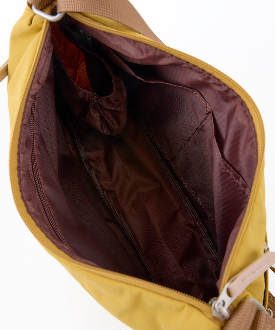 anello GRANDE ショルダーバッグ 両面撥水 軽量 10ポケット A5 SABLE GTM0972