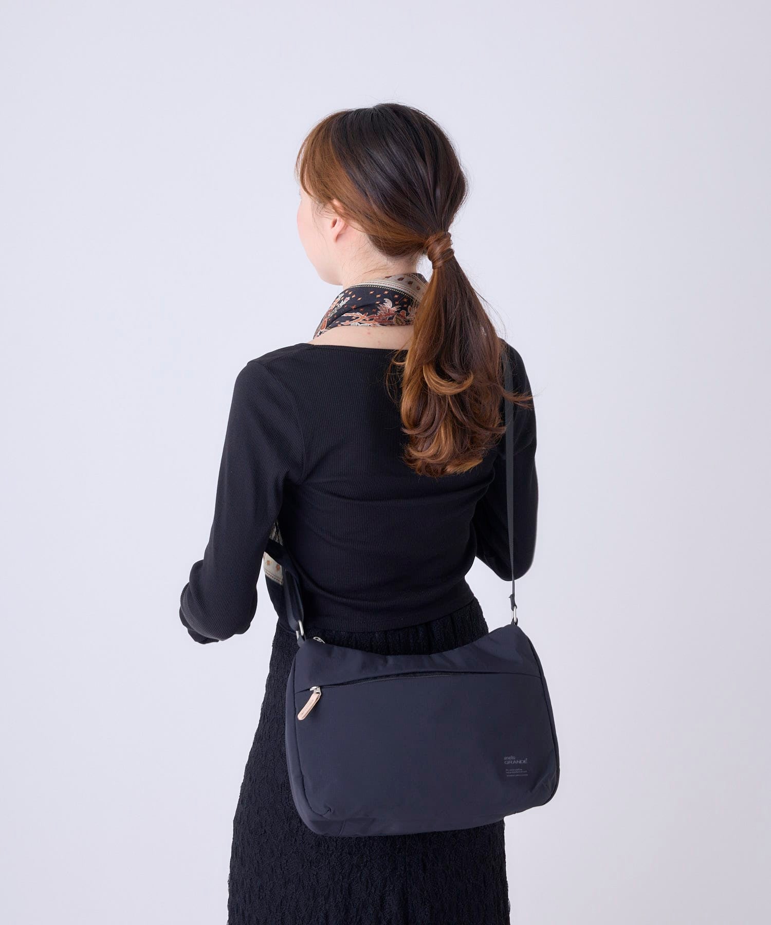 anello GRANDE ショルダーバッグ 両面撥水 軽量 10ポケット A5 SABLE GTM0972