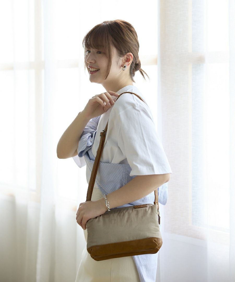 Legato Largo ショルダーバッグ ドット 撥水 多機能ショルダー コンパクト 軽量 0 撥水ドットナイロン LG-F3471