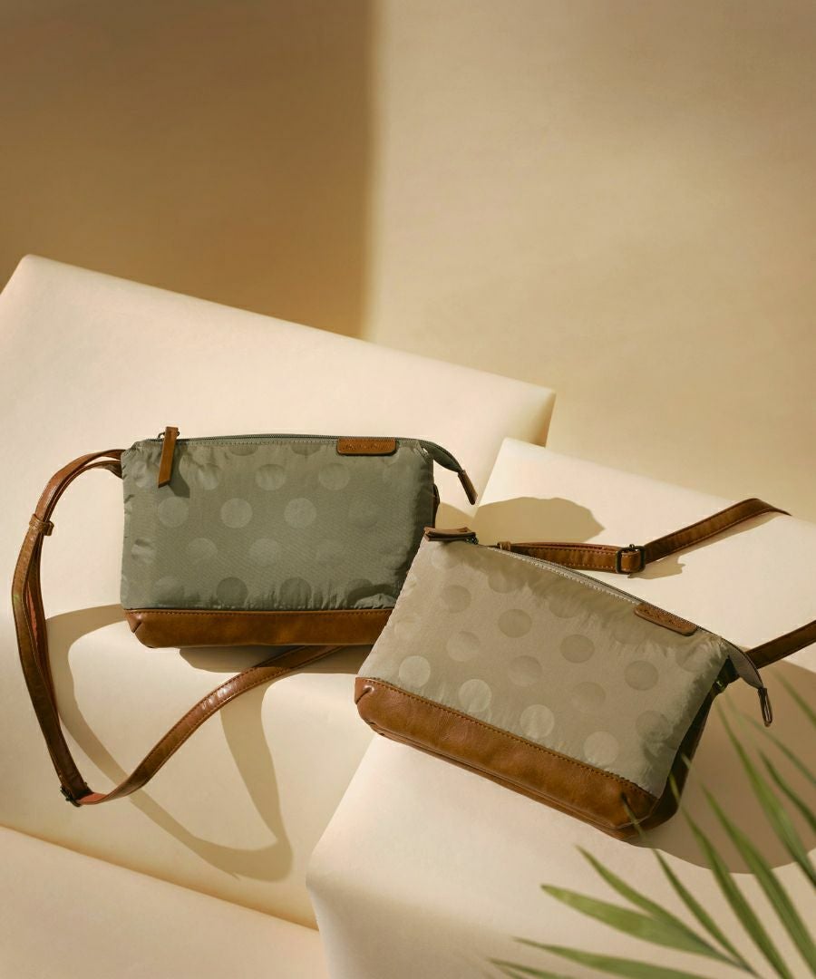 Legato Largo ショルダーバッグ ドット 撥水 多機能ショルダー コンパクト 軽量 0 撥水ドットナイロン LG-F3471