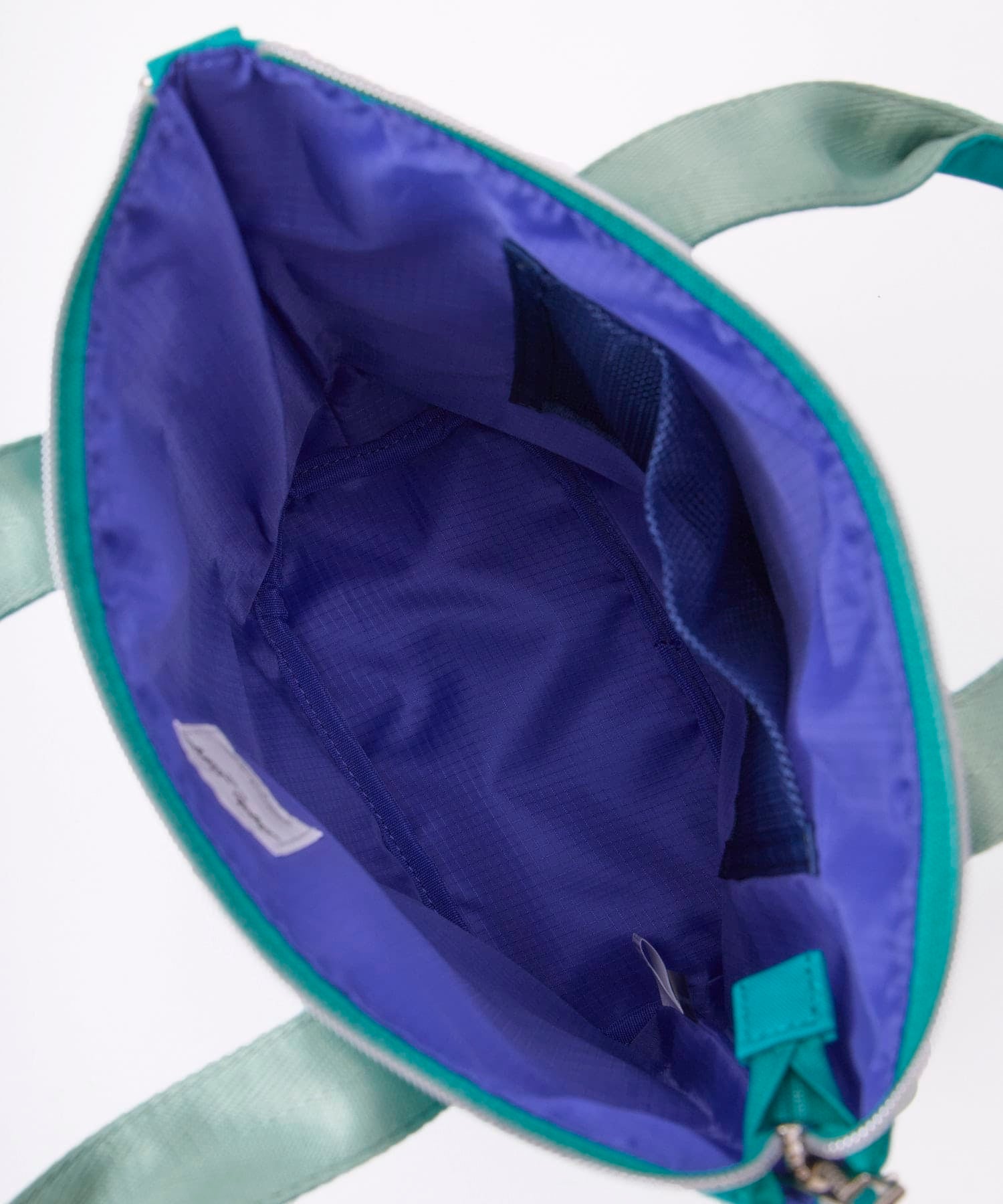 Legato Largo ショルダーバッグ 両面撥水 本体保冷 軽量 2WAY A5 おさんぽBAG LH-D1442