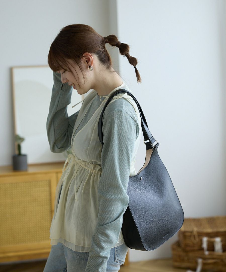 Legato Largo トートバッグ 大きめ内ポケット 長めハンドル 軽量 A5 ユースフル LH-X0392