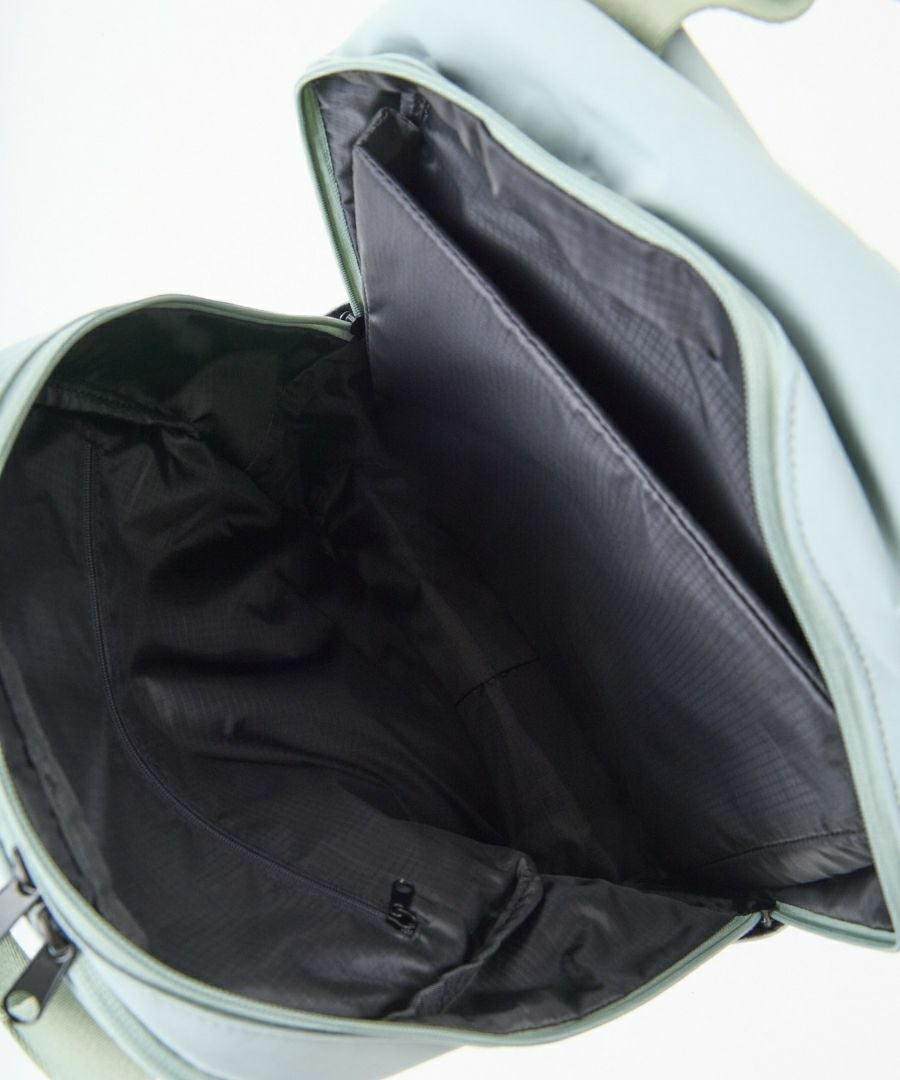 anello リュック バックパック 両面撥水 軽量 12ポケット PC収納 キャリーオン A4 NEW STANDARD AGB5003