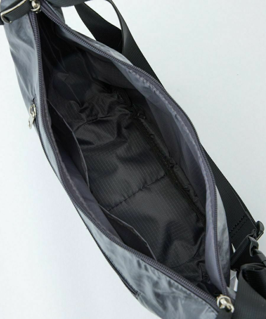 anello ショルダーバッグ 耐水生地 硬すぎない素材でデイリー使いにぴったり A5 DANIELLE AIN1302