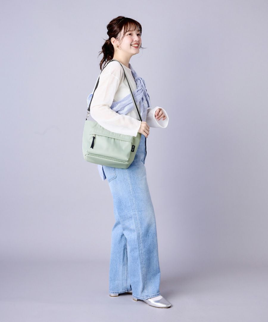 Legato Largo ショルダーバッグ 保冷ポケット 撥水 2WAY 自立 男女兼用 A5 クールーム LH-X0481