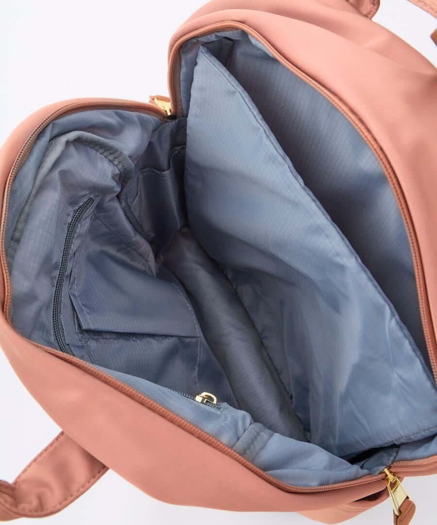 Legato Largo リュック バックパック 両面撥水 10ﾎﾟｹｯﾄ 13ｲﾝﾁPC収納 ｷｬﾘｰｵﾝ A4 FLUFFY LG-B4923