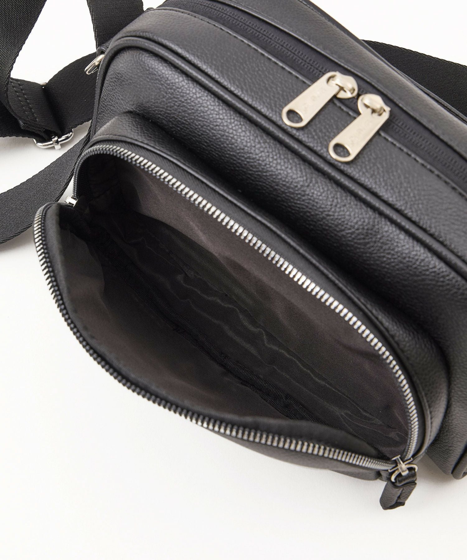 anello ショルダーバッグ 金属ビスロンファスナー 自立 mini CHERISH AGB5031