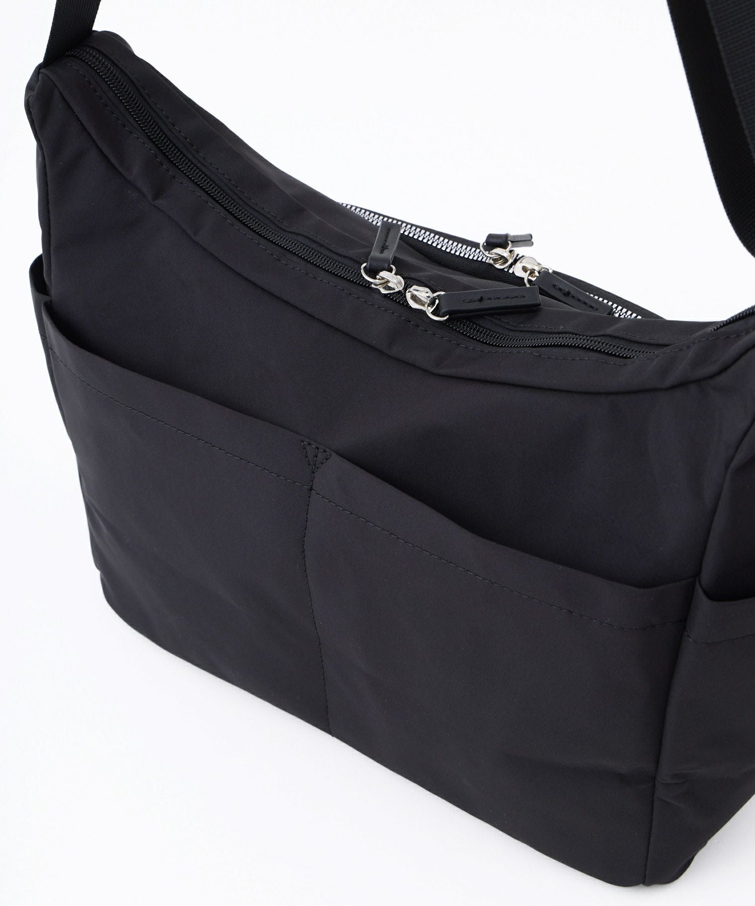 anello GRANDE ショルダーバッグ 両面撥水 10ポケット 金属ビスロンファスナー A4 CORY GGY0152