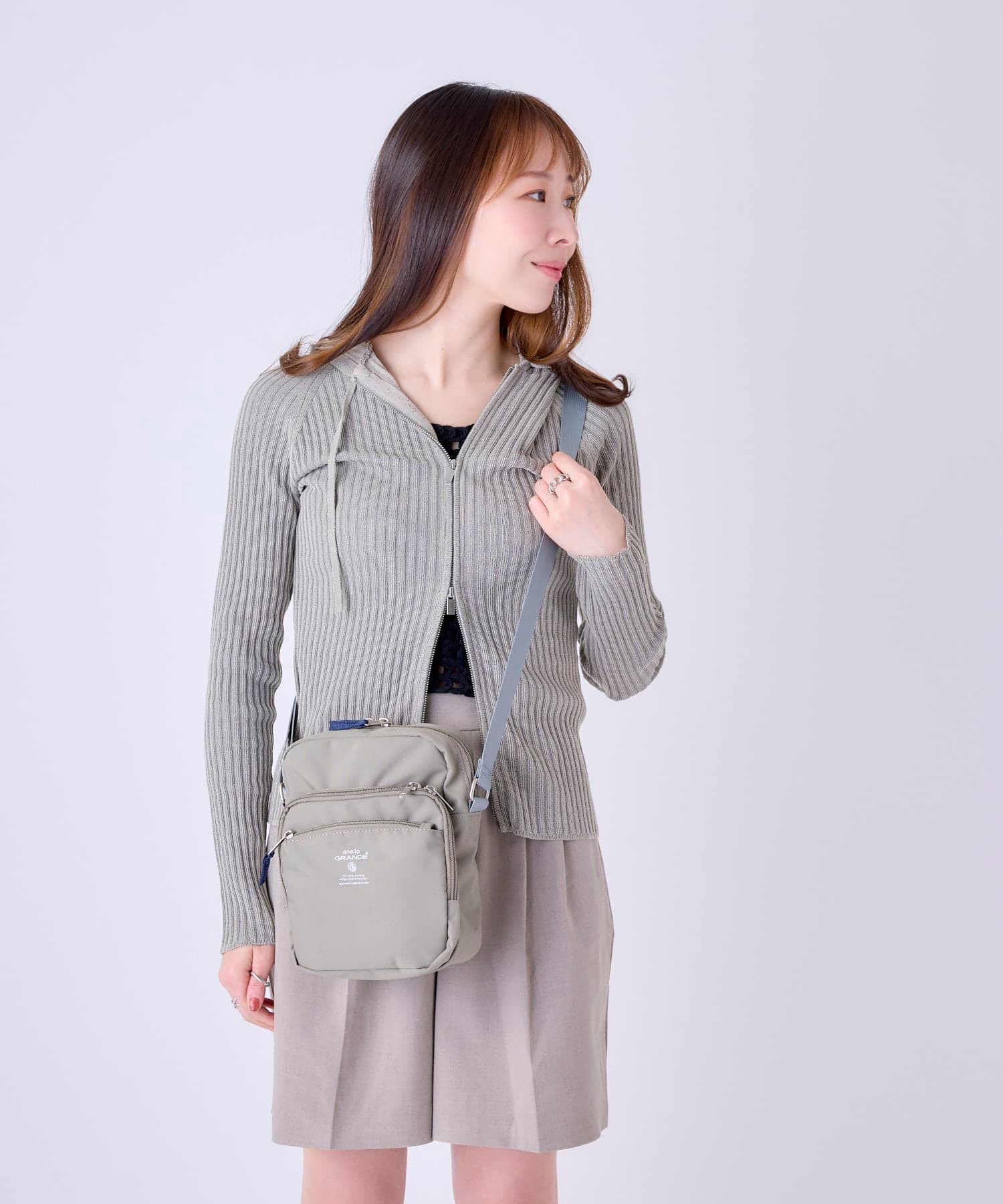 anello GRANDE ショルダーバッグ 両面撥水 軽量 A5 CABIN GTM0456