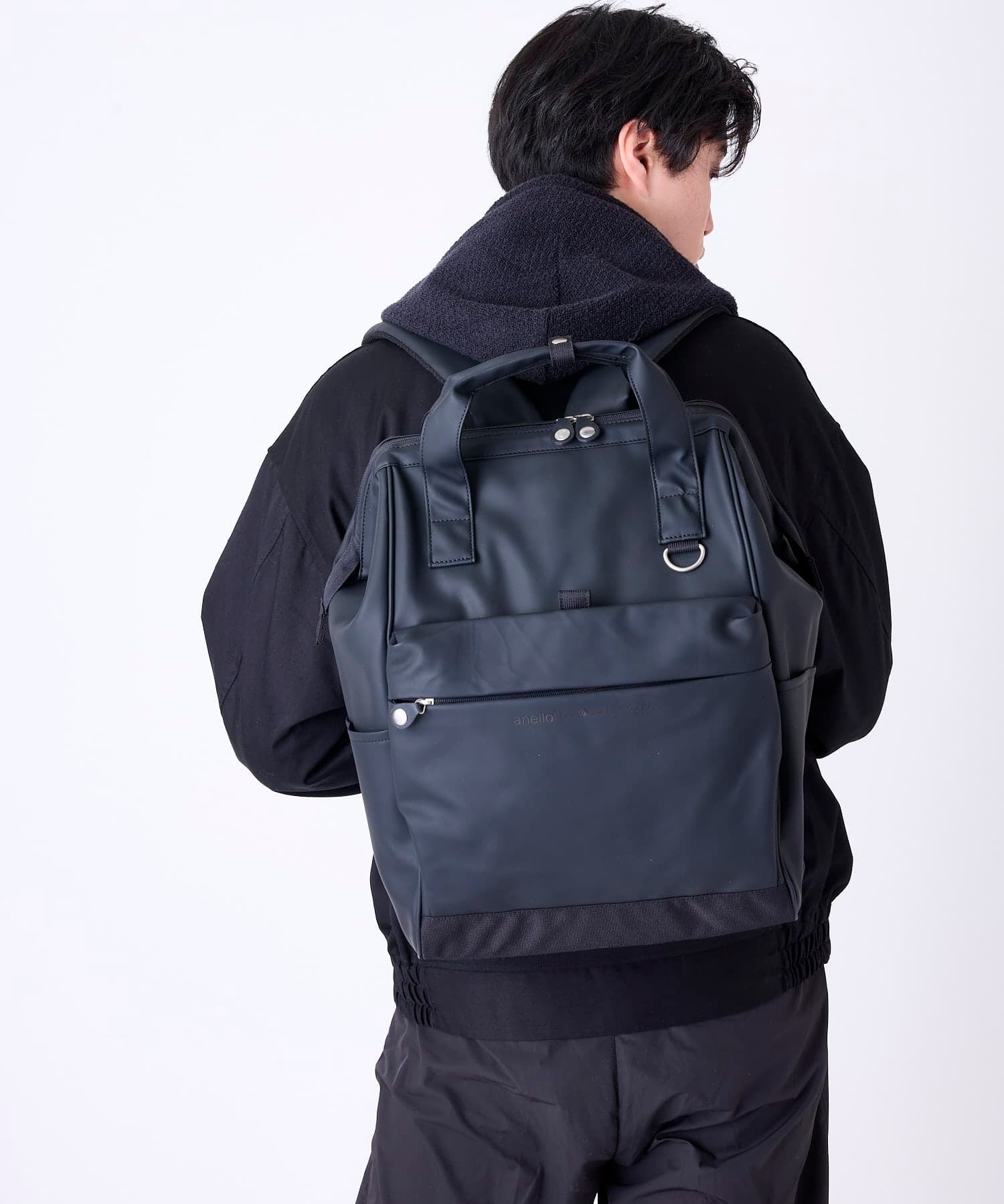商品詳細 - 【大容量/耐水】口金 リュック (L)/SEEK | アネロ 公式通販 商品詳細 - 【大容量/耐水】口金 リュック (L)/SEEK | アネロ 公式通販