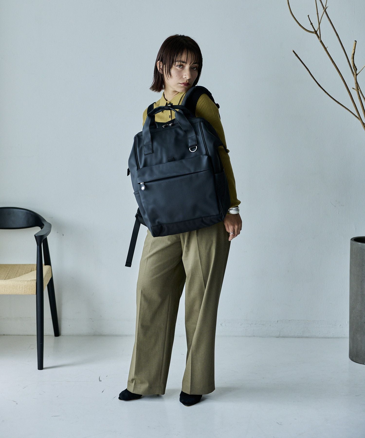 商品詳細 - 【大容量/耐水】口金 リュック (L)/SEEK | アネロ 公式通販