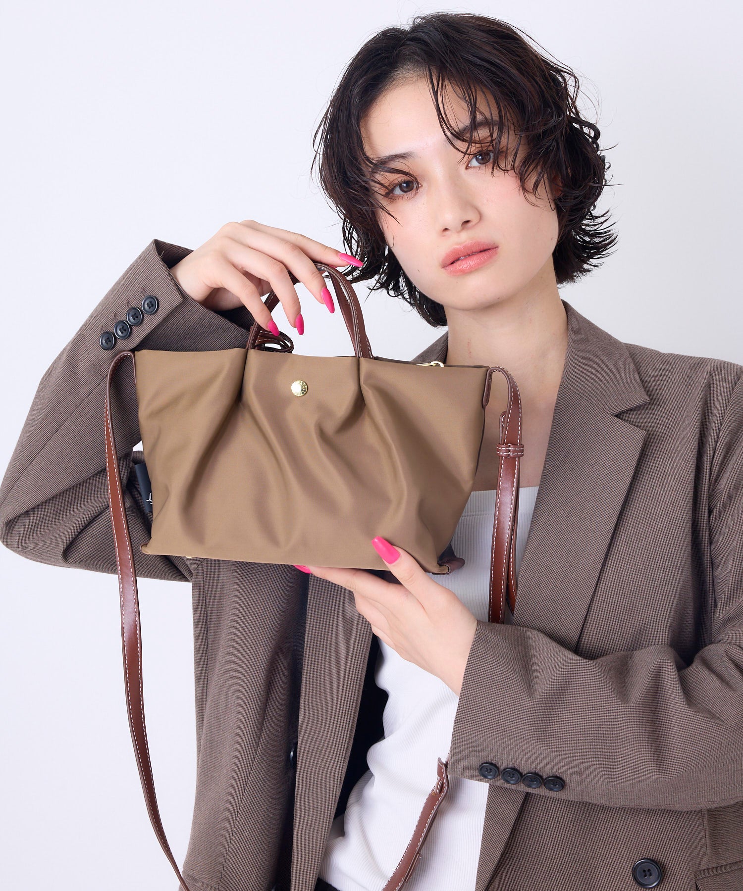 Legato Largo ショルダーバッグ 肩楽 撥水 自立 ｼｮﾙﾀﾞｰﾊﾟｯﾄﾞ付き Wﾌｪｲｽ ｸﾛｼｪｯﾄ付き 底鋲付き mini 肩楽 LH-X0591