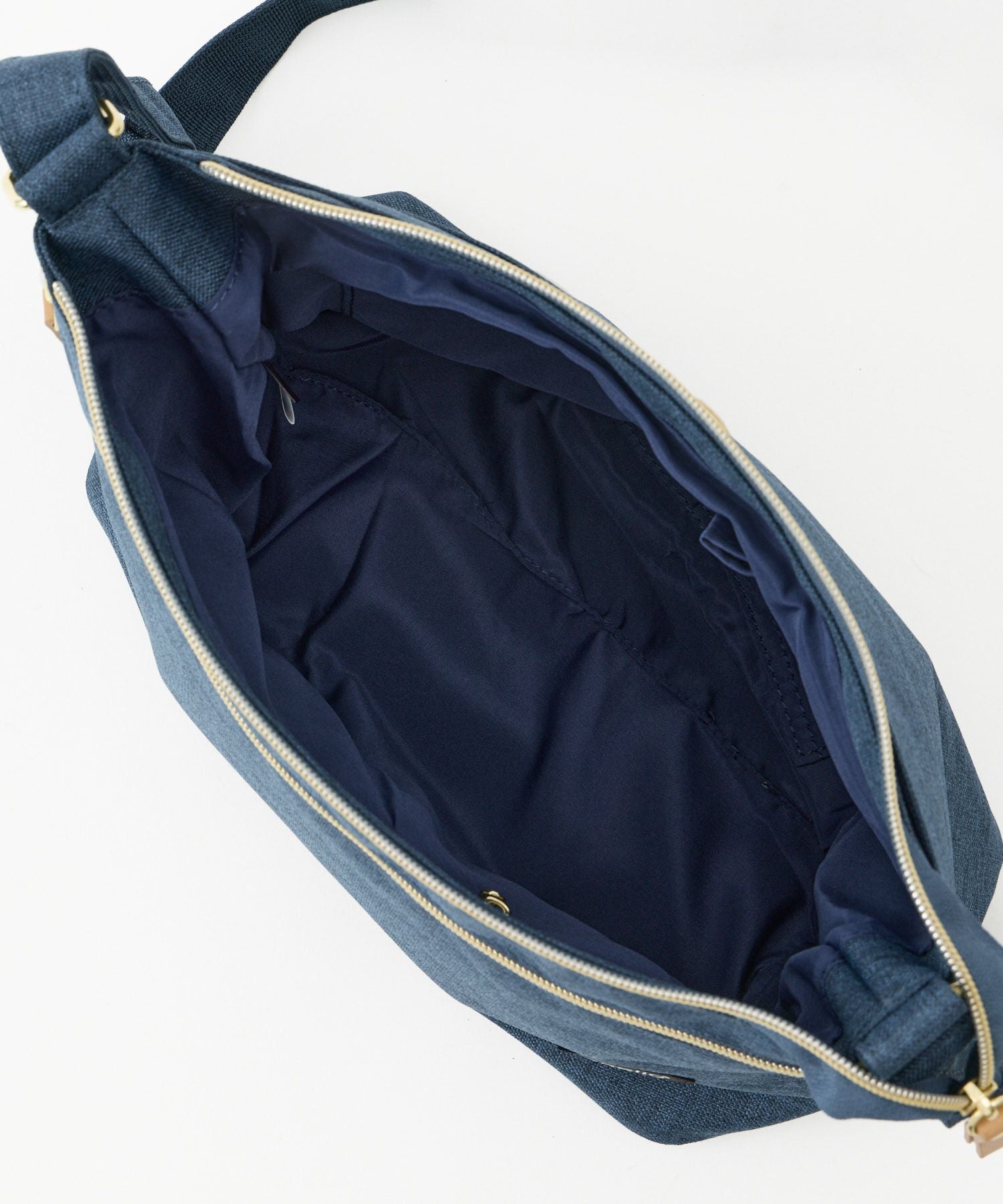 anello GRANDE ショルダーバッグ  A5 CLP GTC3362Z