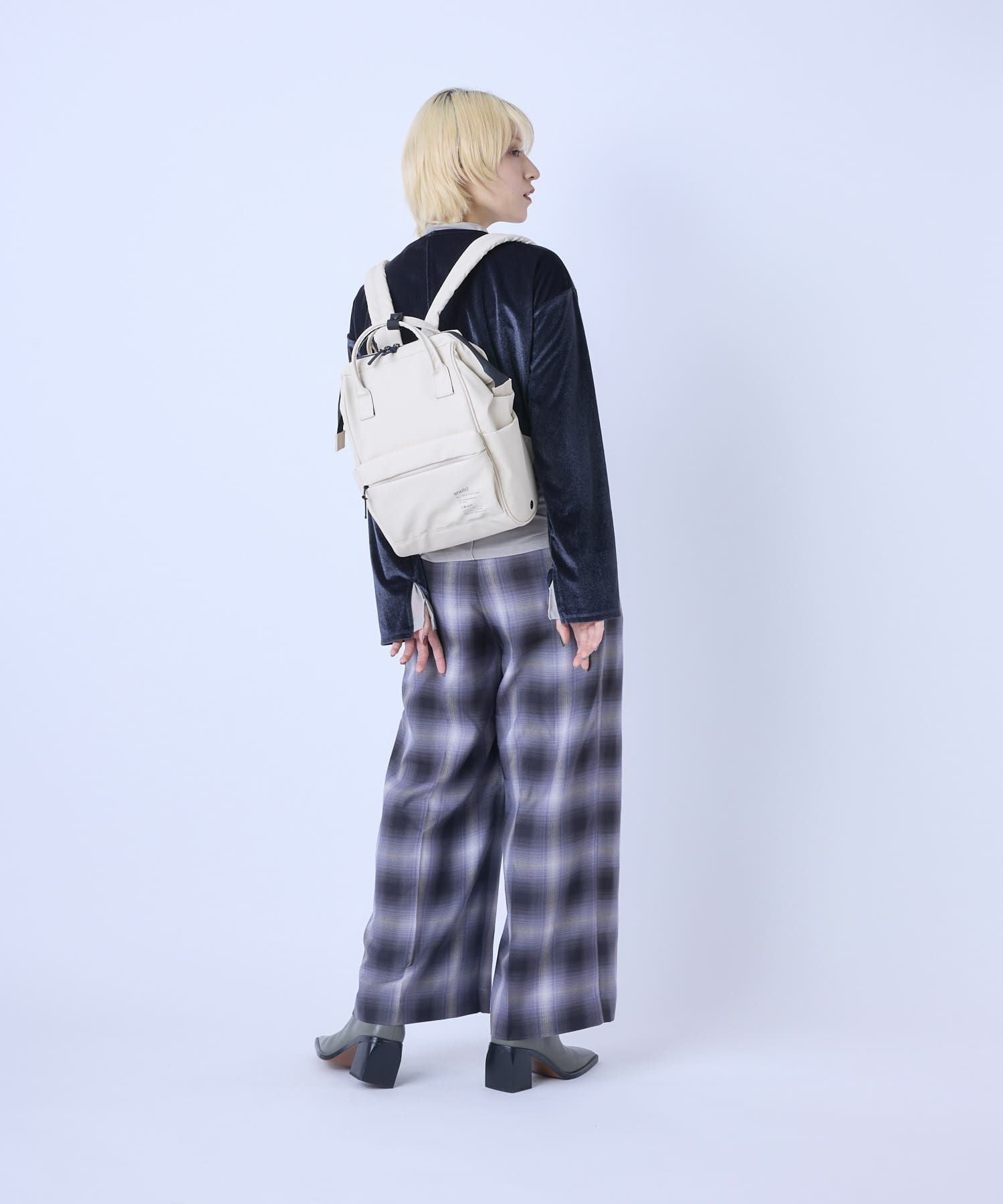 商品詳細 - 【公式限定/耐水】口金 リュック (S)/NIMBUS | アネロ 公式通販