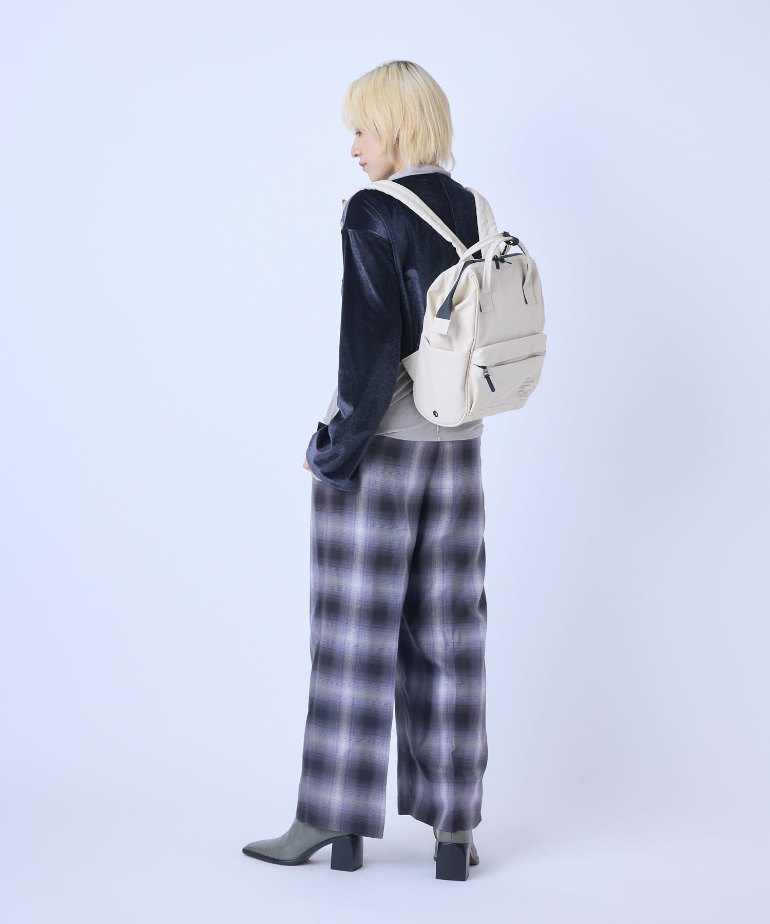 商品詳細 - 【公式限定/耐水】口金 リュック (S)/NIMBUS | アネロ 公式通販