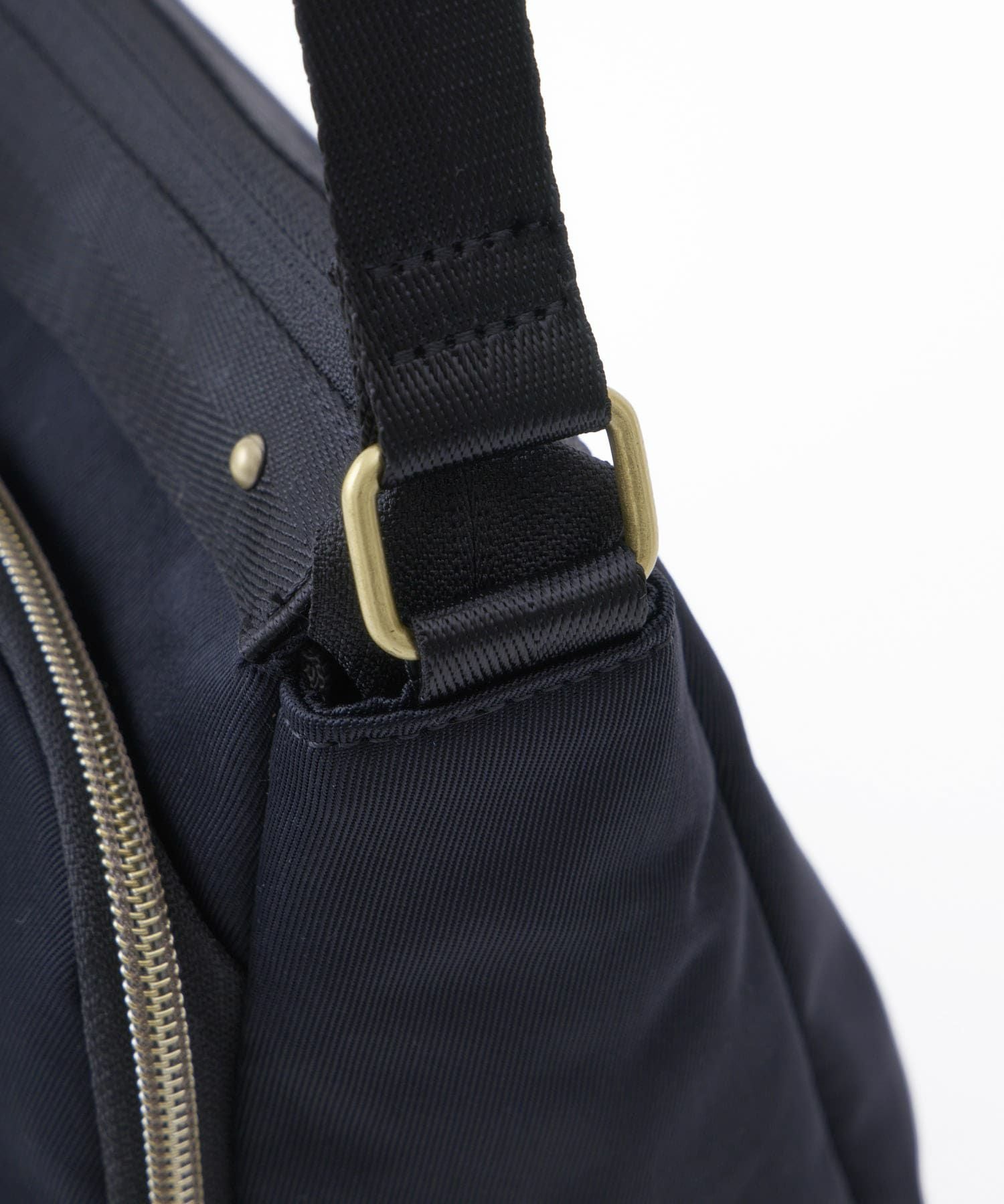 anello GRANDE ショルダーバッグ A5収納 多機能 撥水 GTM1041 ブラック