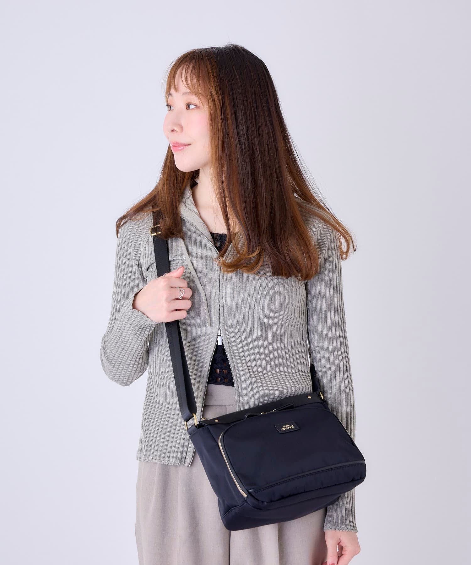 anello GRANDE ショルダーバッグ A5収納 多機能 撥水 GTM1041