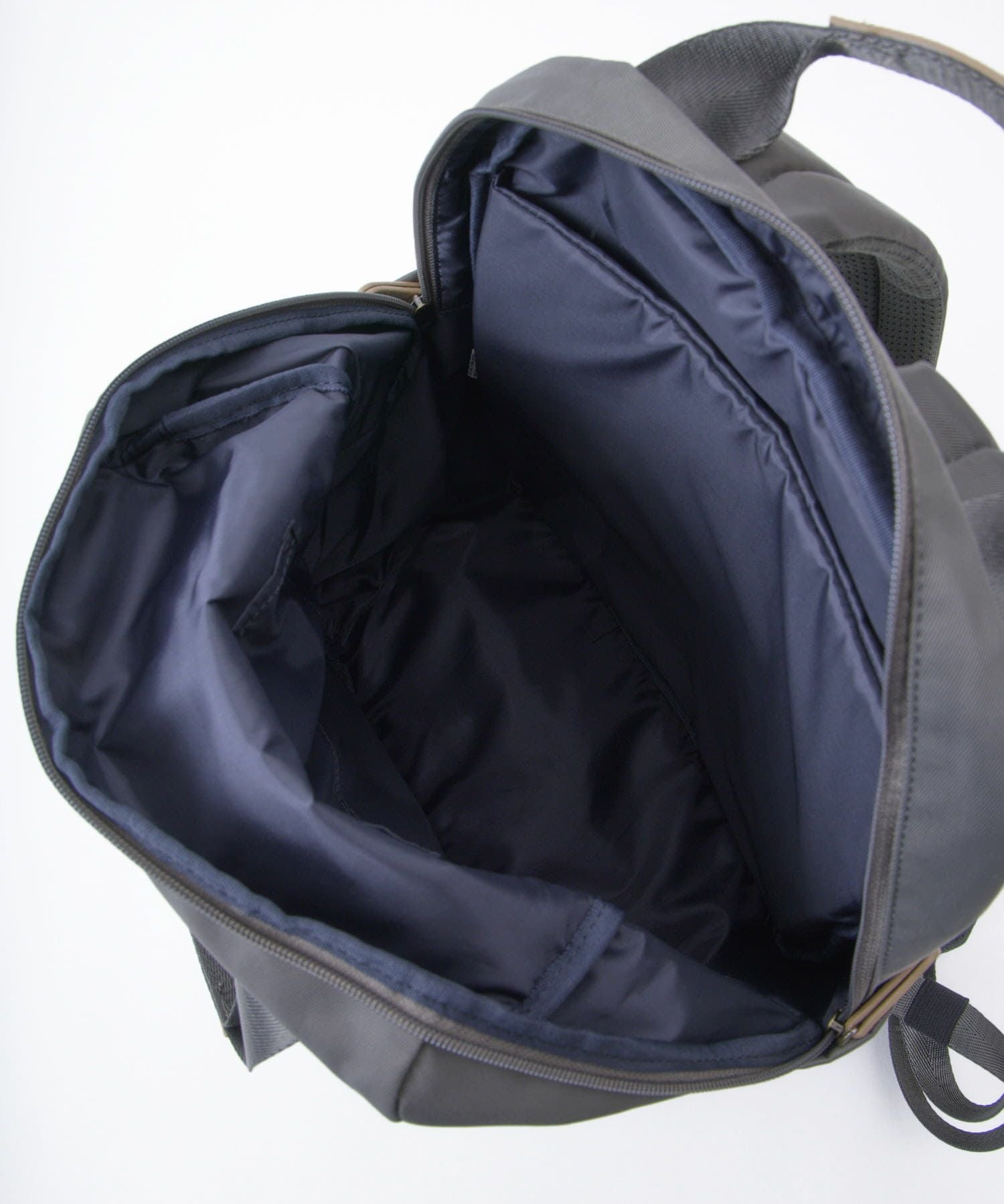 anello GRANDE リュック PC収納 撥水 GTM1043 グレー