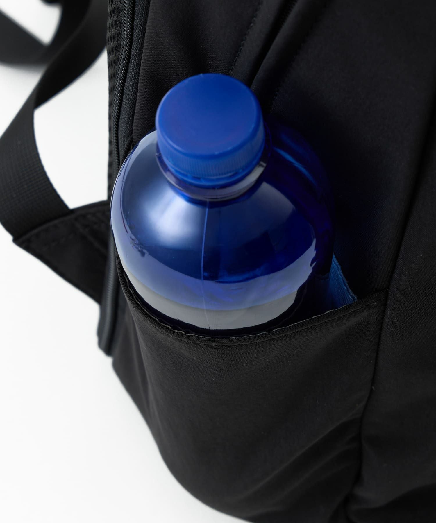 Legato Largo リュック バックパック 拡張 軽量 自立 撥水 ループ付 セキュリティポケット 背面メッシュ A4 ひろがるかばん LH-W0113