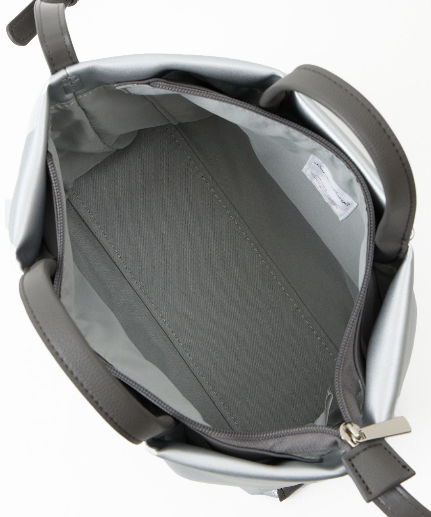 Legato Largo ショルダーバッグ 三層 ハンドル付き ショルダーパッド 肩楽 mini 肩楽 LH-W0163