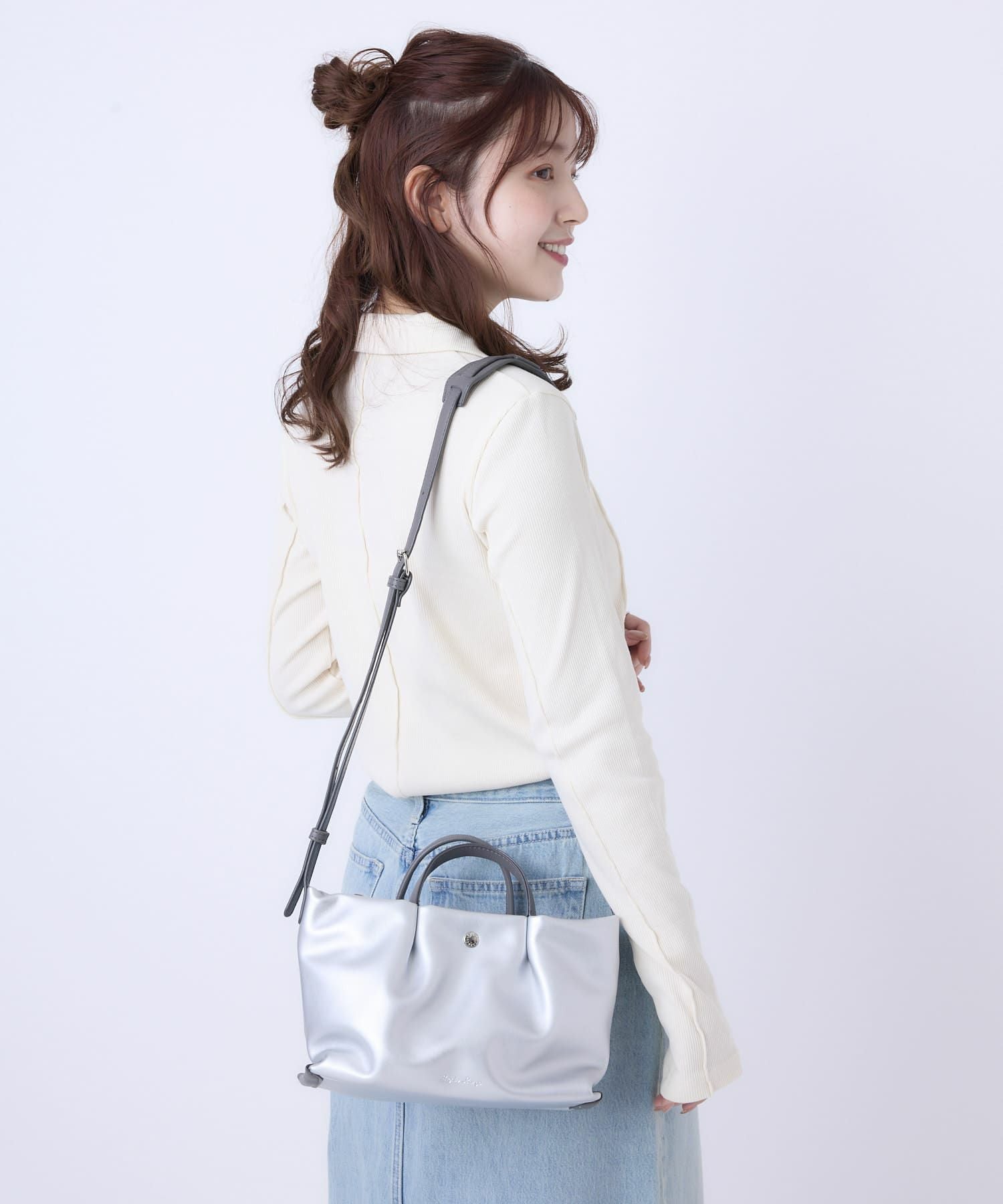 Legato Largo ショルダーバッグ 三層 ハンドル付き ショルダーパッド 肩楽 mini 肩楽 LH-W0163