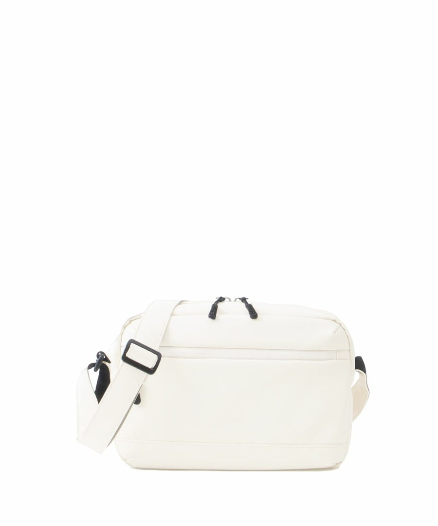 fulcro フルクロ ショルダーバッグ 耐水 Ａ5収納 Explorer アイボリー fia-3011