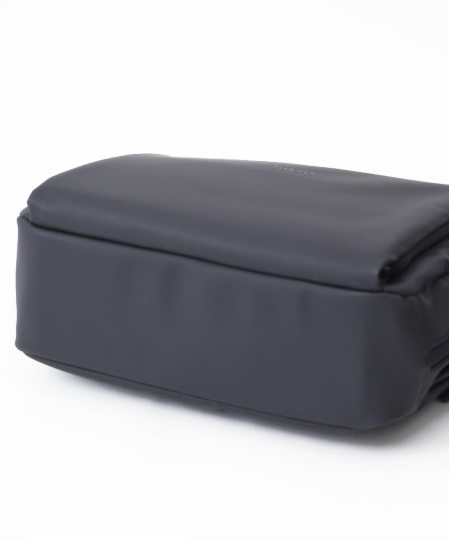 fulcro フルクロ ショルダーバッグ 耐水 Ａ5収納 Explorer ブラック fia-3012