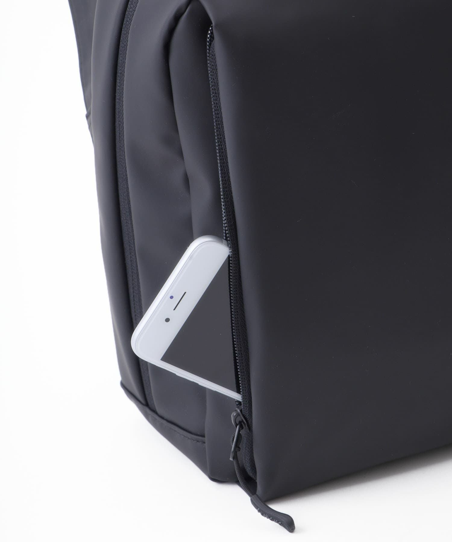 fulcro フルクロ ショルダーバッグ A4収納 耐水 キャリーオン Explorer fia-3013 ブラック