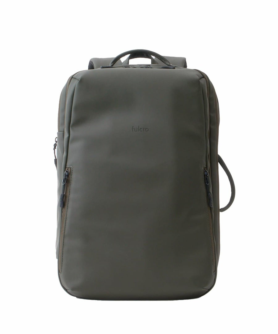 fulcro フルクロ バックパック リュック  PC収納 15インチ 耐水 キャリーオン Explorer fia-3014 オリーブ