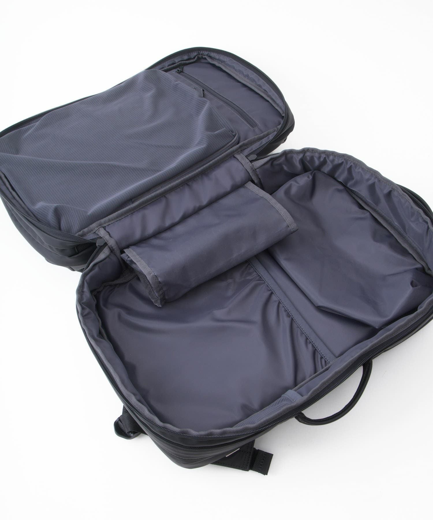 fulcro フルクロ バックパック リュック  PC収納 15インチ 耐水 キャリーオン Explorer fia-3014 ブラック