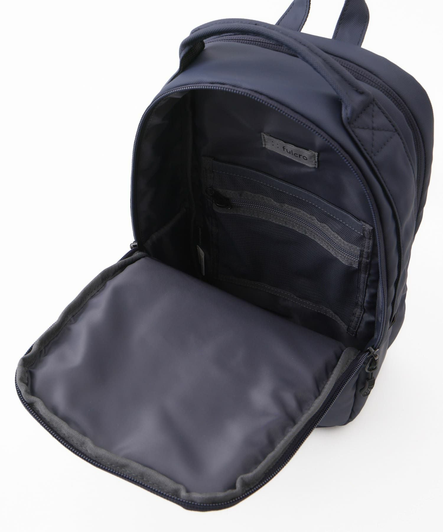 fulcro クロスボディバッグ 耐水 A5収納 Explorer fia-3022 ダークネイビー