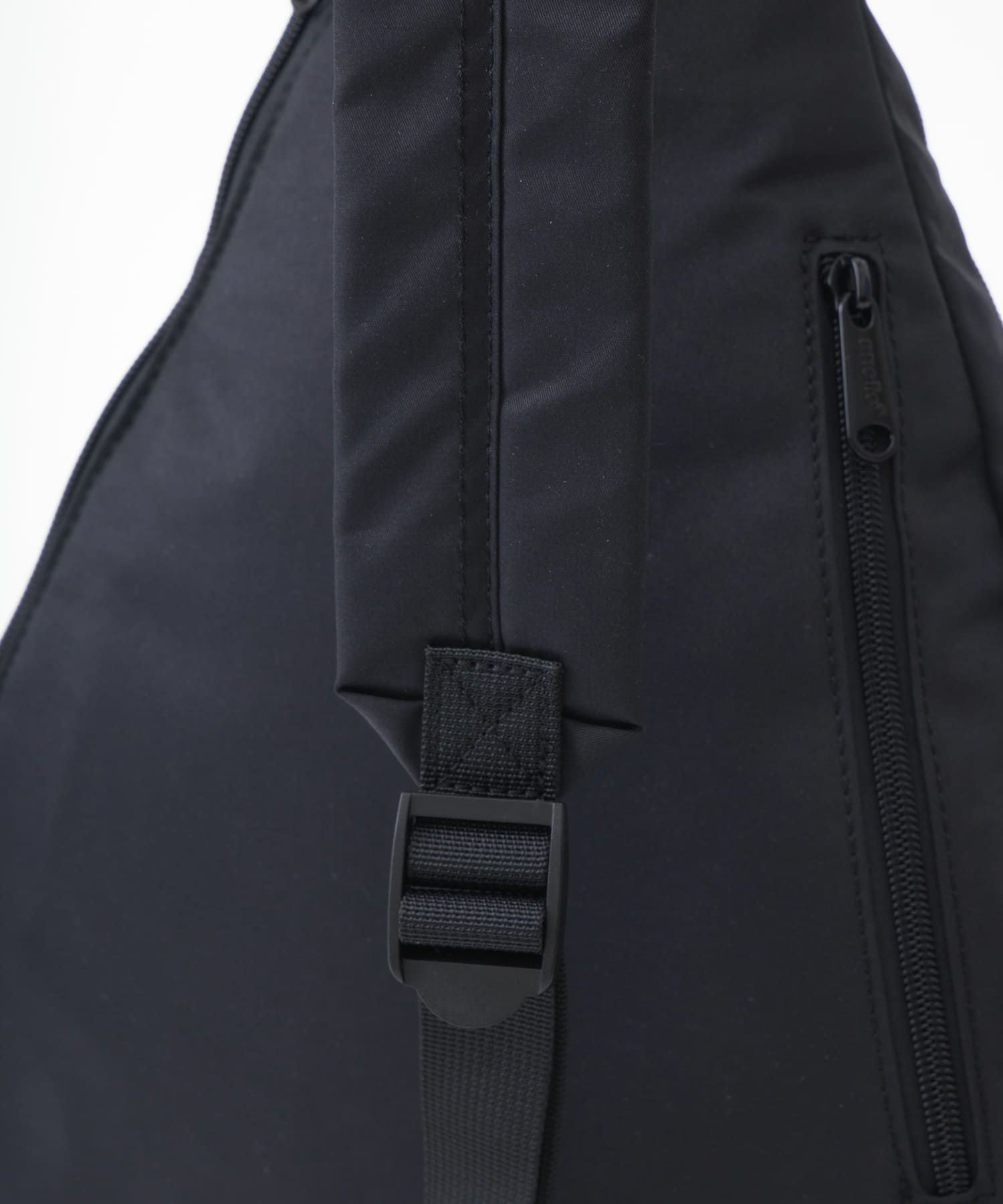 anello FIT LYRA　クロスボディ A5 軽量 両面撥水 AGB5123 ブラック