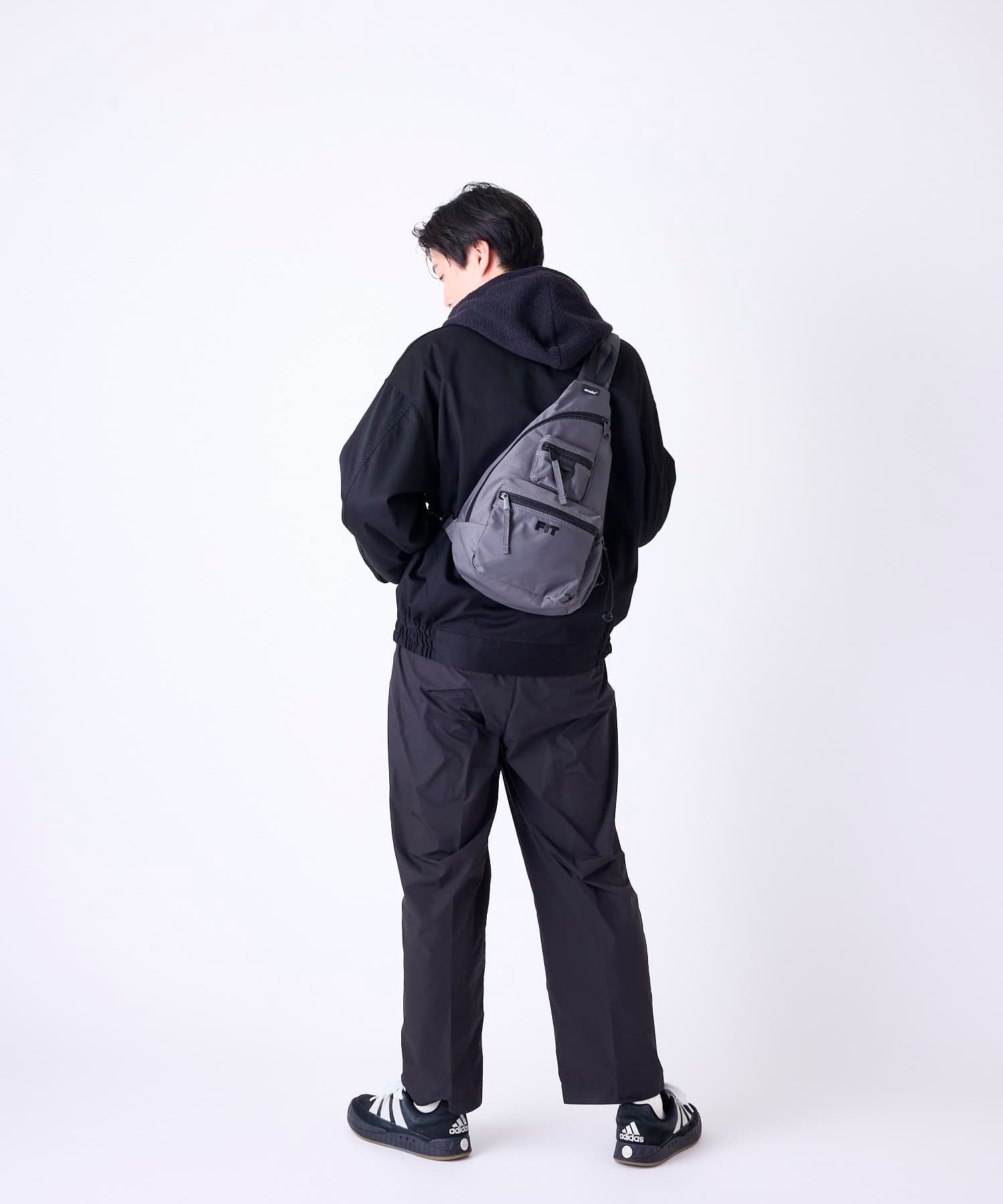 anello FIT LYRA　クロスボディ A5 軽量 両面撥水 AGB5123