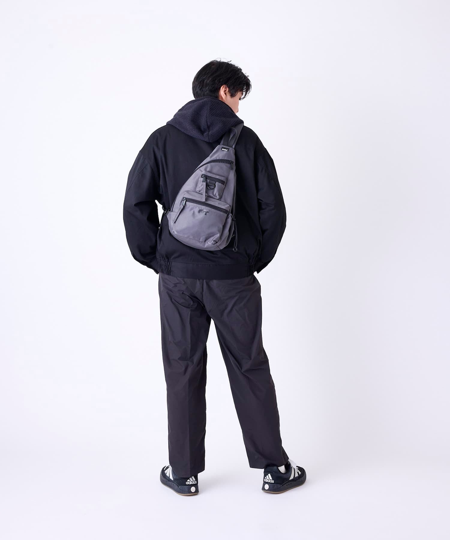 anello FIT LYRA　クロスボディ A5 軽量 両面撥水 AGB5123