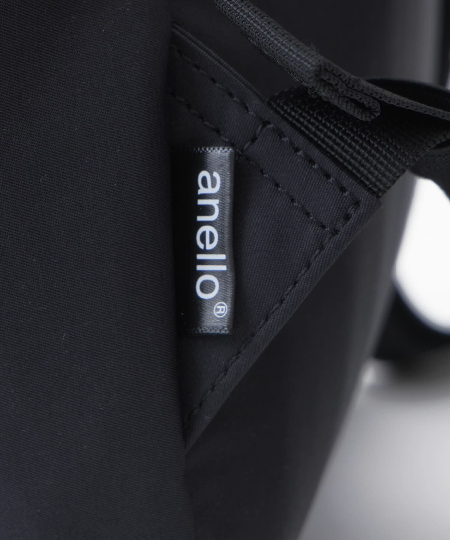 anello FIT LYRA バックパック リュック A4収納 軽量 両面撥水 AGB5125 ブラック