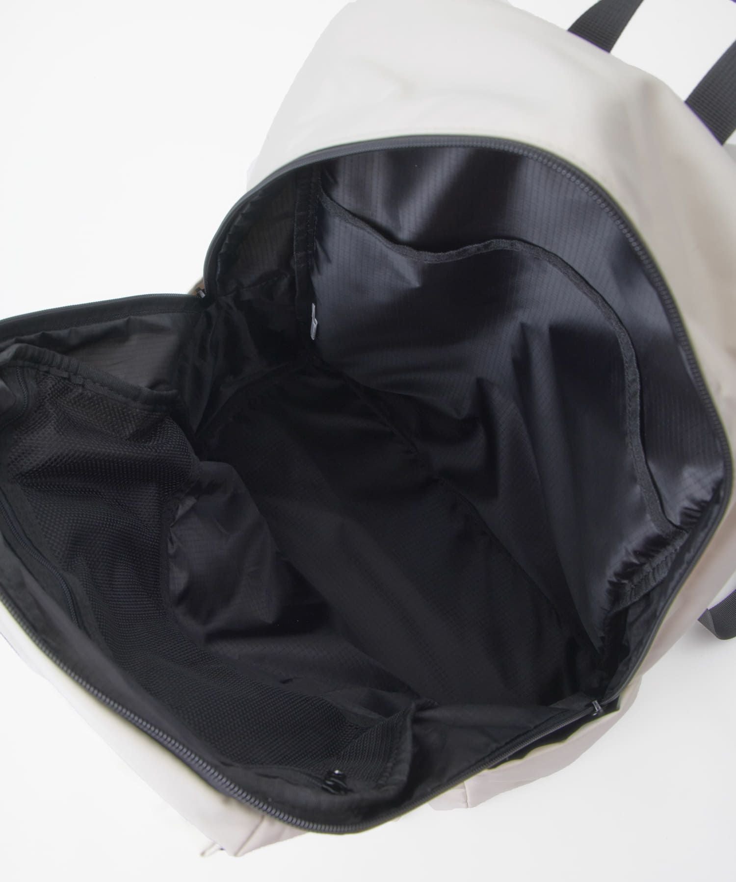 anello FIT LYRA バックパック リュック A4収納 軽量 両面撥水 AGB5125 アイボリー