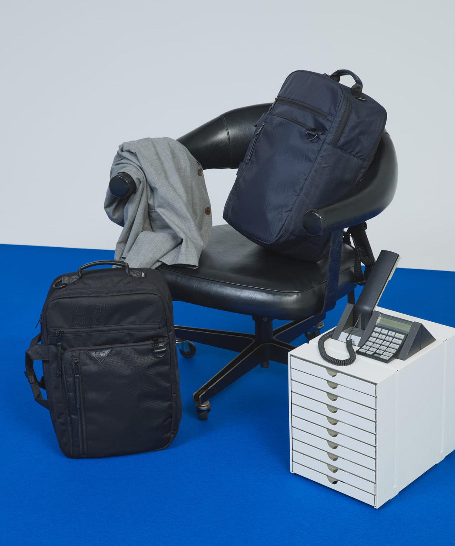 anello CONVERT DEVON バックパック リュック ２WAY 多機能 PC収納 A4 撥水 AGB5134