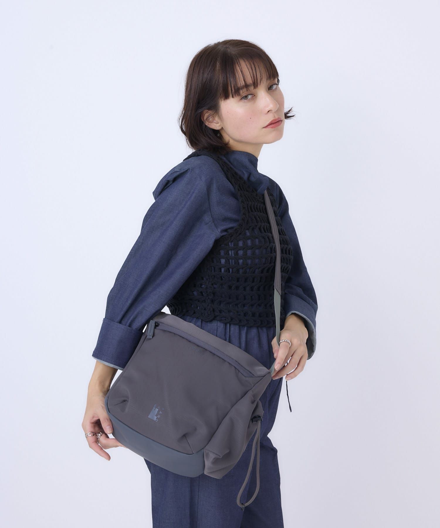 anello ショルダーバッグ 両面撥水 A5収納 JASPER ATB5141 グレー