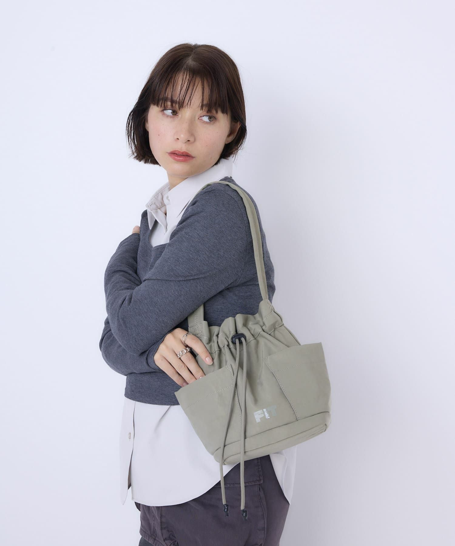 anello FIT FLOOP ショルダーバッグ ミニショルダー 巾着 両面撥水 ATR0403 グレーベージュ