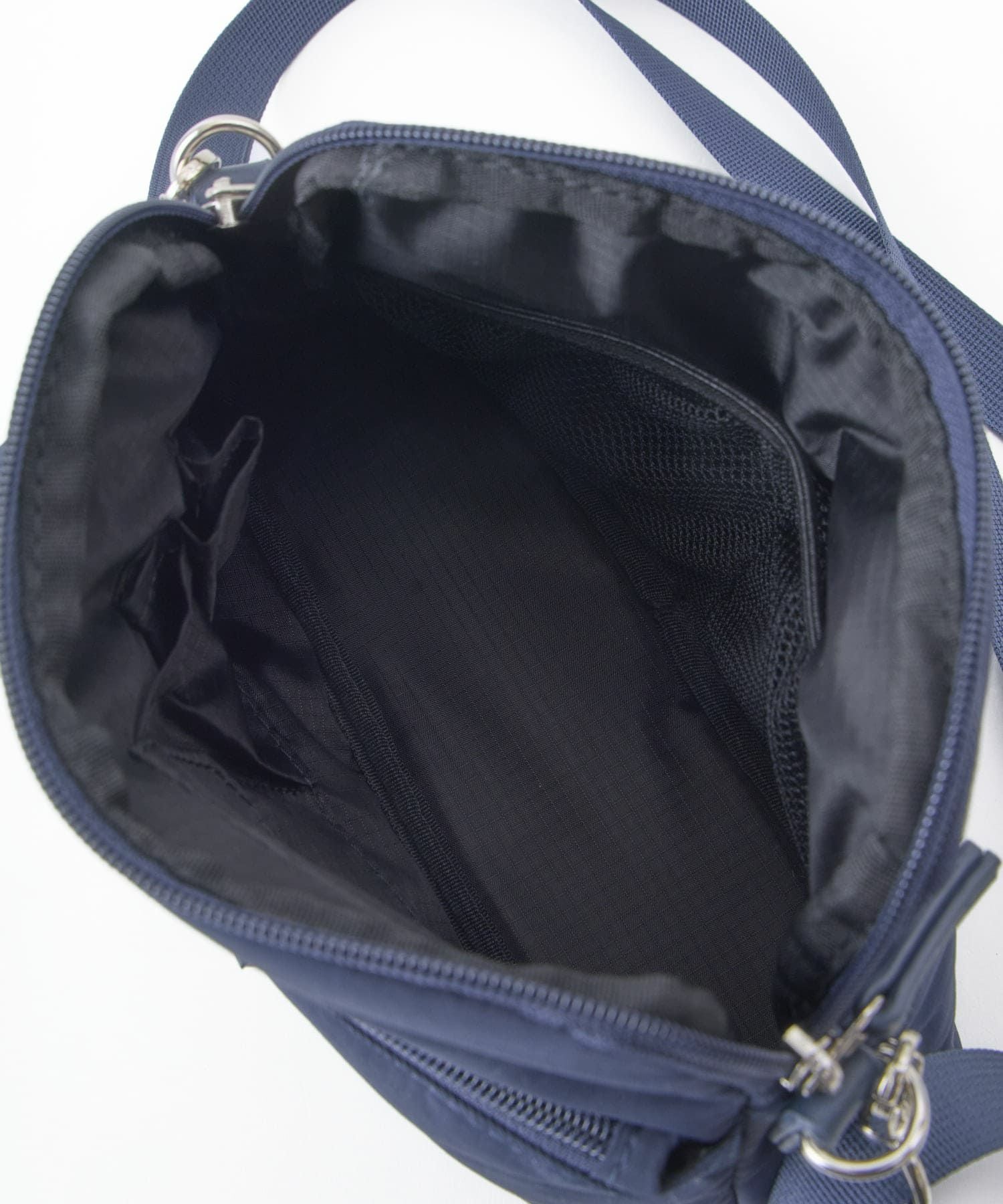 anelloGRANDE ショルダーバッグ ２WAY  撥水 軽量 ポーチ型  GHM1061 ネイビー