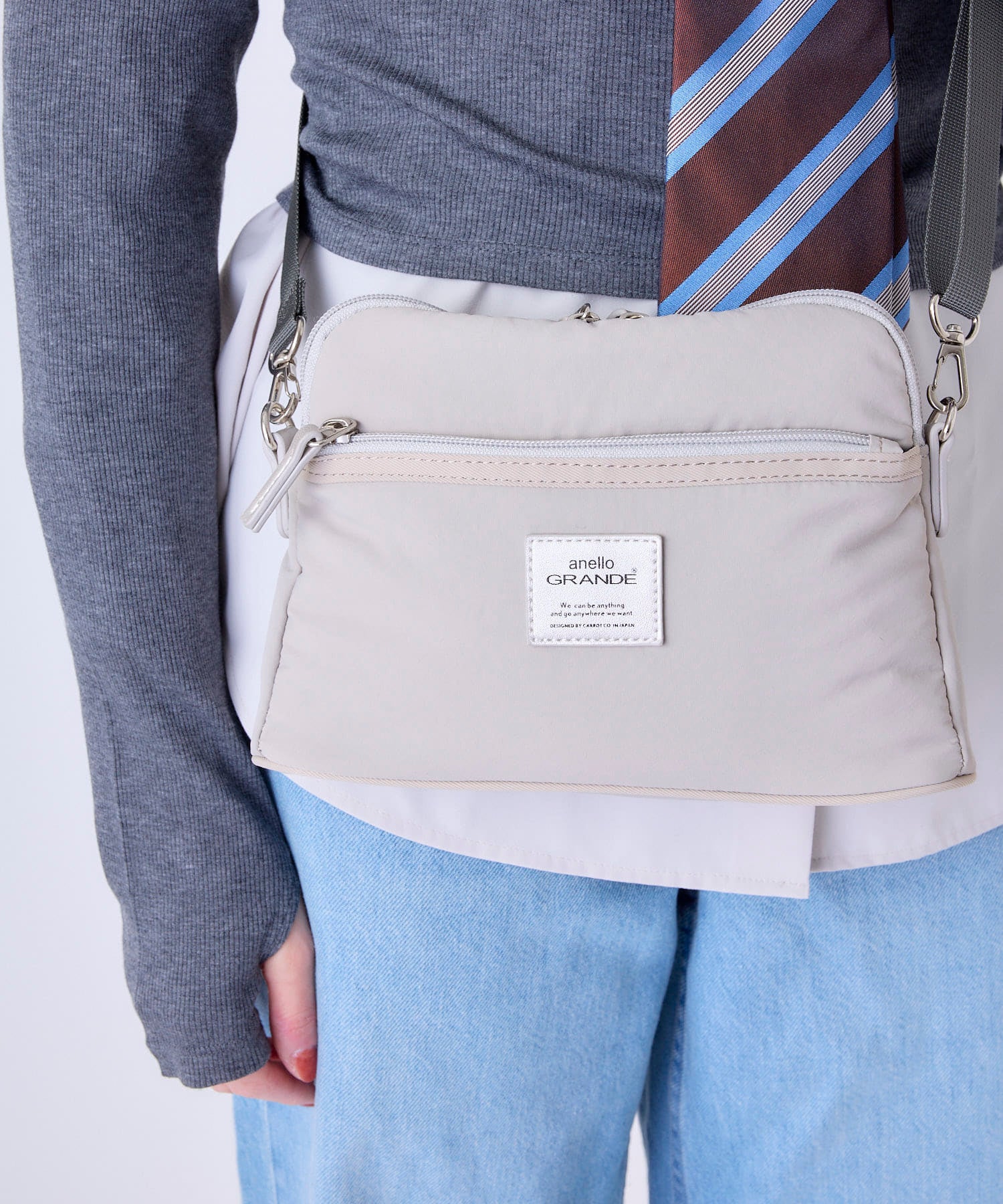 anelloGRANDE ショルダーバッグ ２WAY  撥水 軽量 ポーチ型  GHM1061