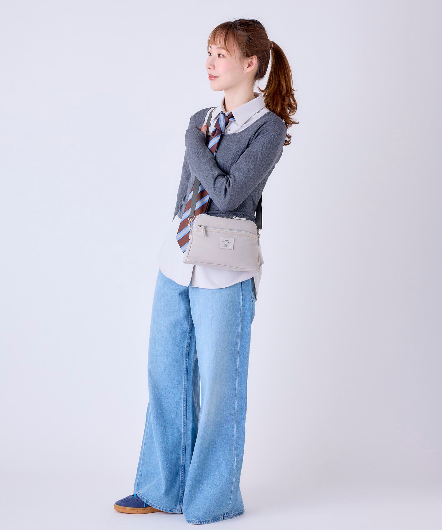 anelloGRANDE ショルダーバッグ ２WAY  撥水 軽量 ポーチ型  GHM1061