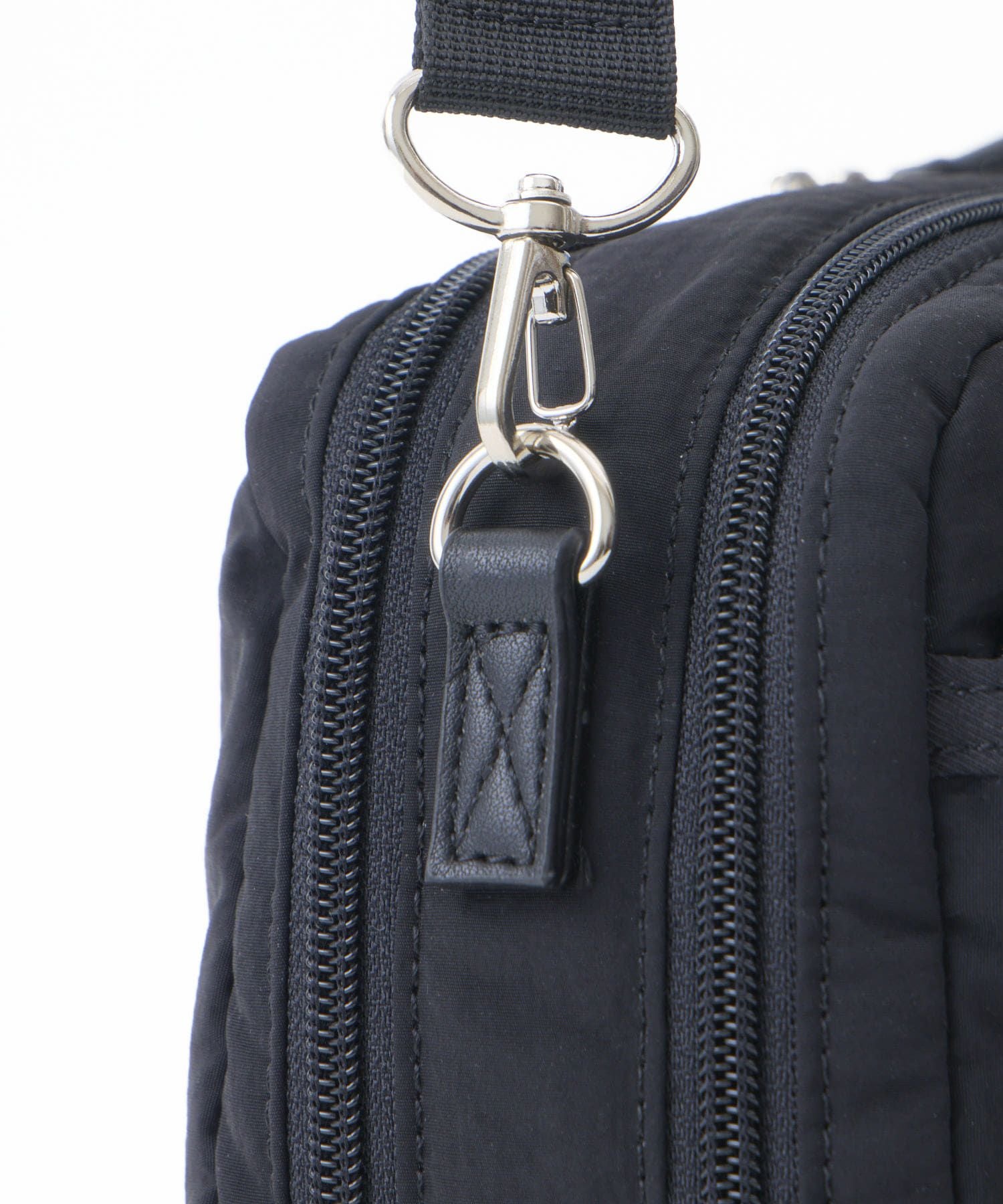 anelloGRANDE ショルダーバッグ ２WAY  撥水 軽量 ポーチ型 GHM1062 ブラック