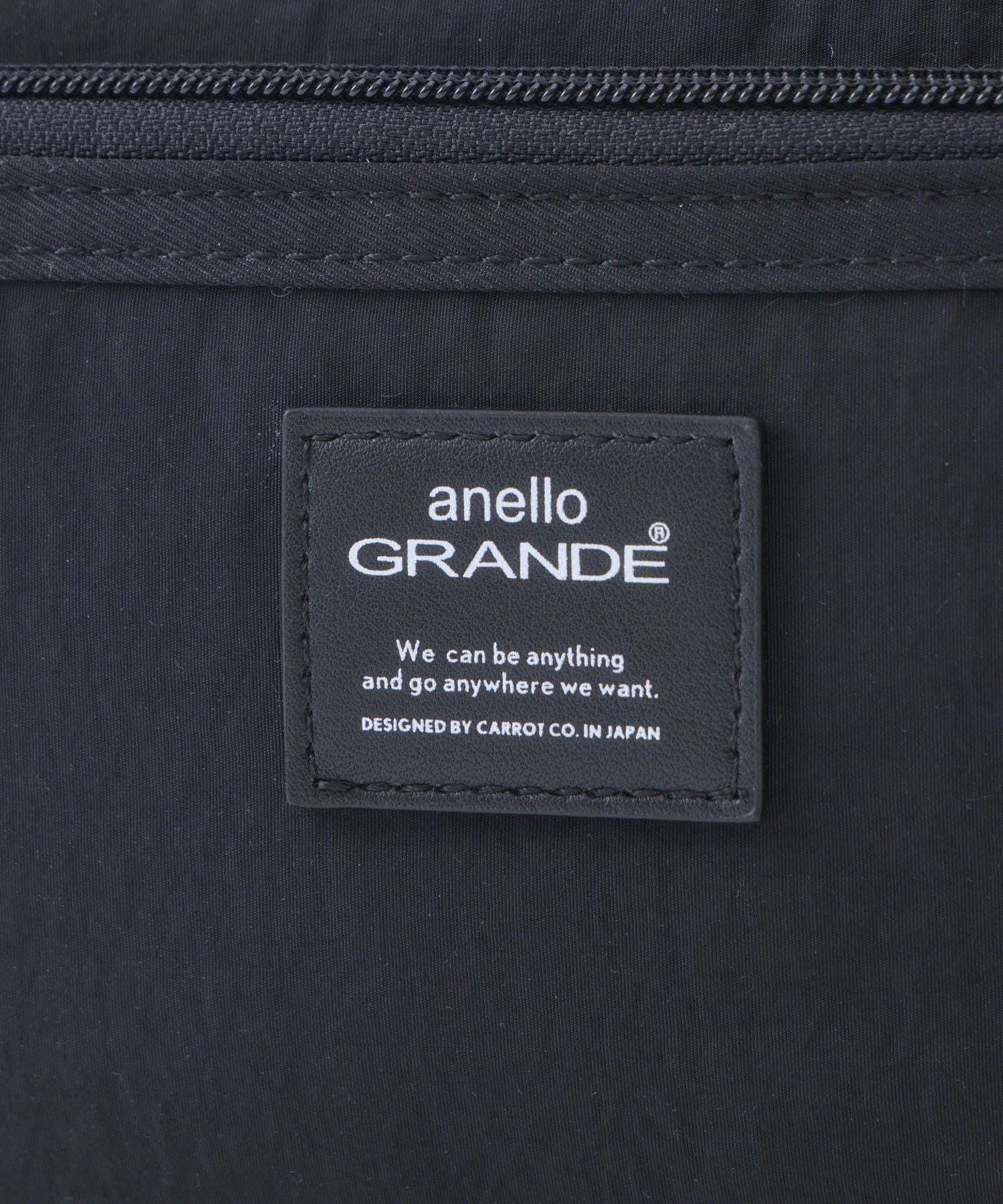 anelloGRANDE ショルダーバッグ ２WAY  撥水 軽量 ポーチ型 GHM1062 ブラック