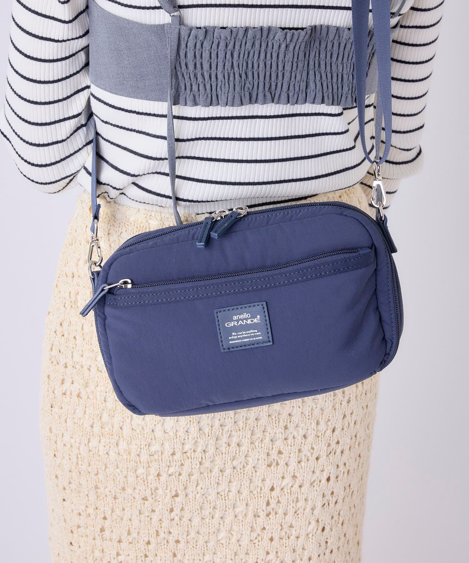 anelloGRANDE ショルダーバッグ ２WAY  撥水 軽量 ポーチ型 GHM1062 