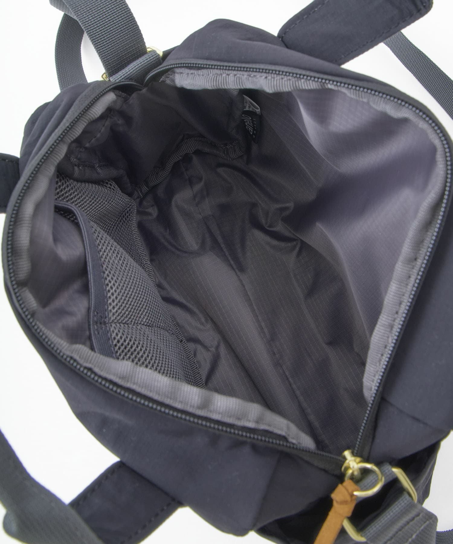 anelloGRANDE ショルダーバッグ ２WAY A5収納 軽量 撥水 RETROPOP GTM1071 ブラック