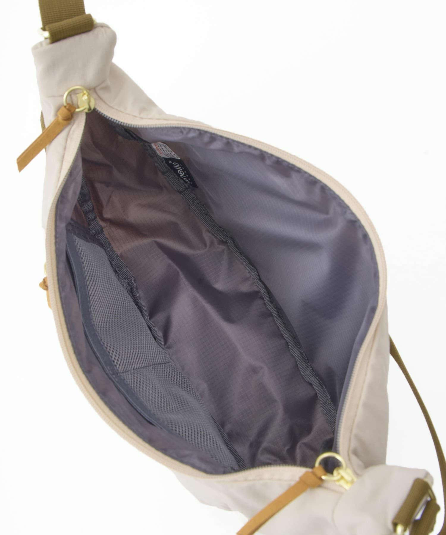 anelloGRANDE ショルダーバッグ ２WAY A5収納 軽量 撥水 RETROPOP GTM1072　ライトベージュ