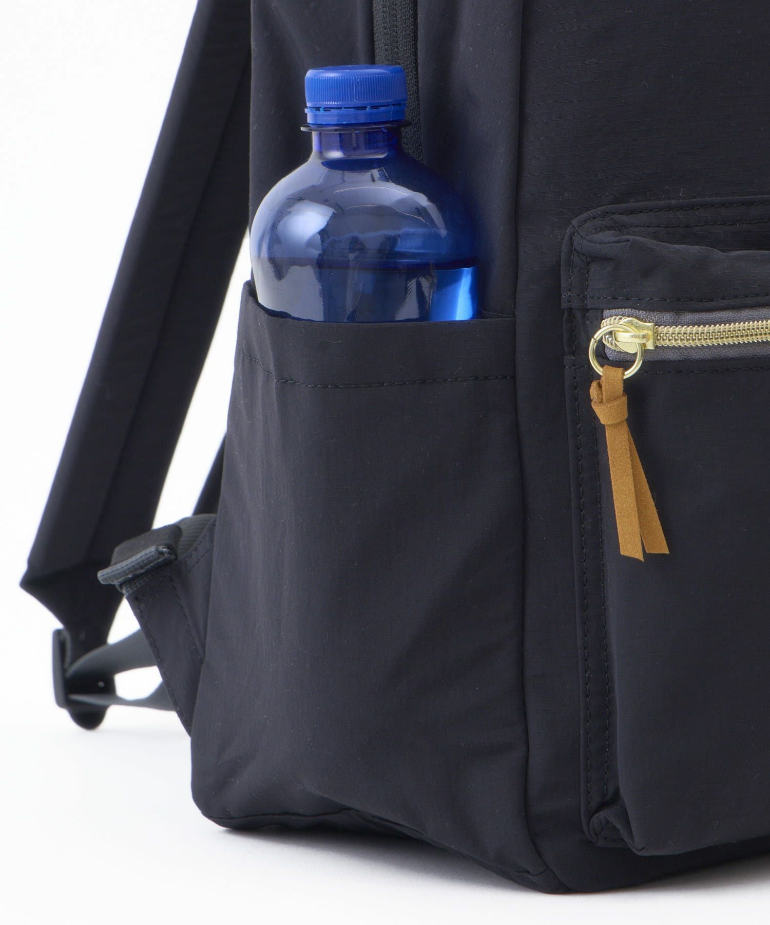 anelloGRANDE リュック バックパック A4収納 軽量 撥水 RETROPOP GTM1074 ブラック