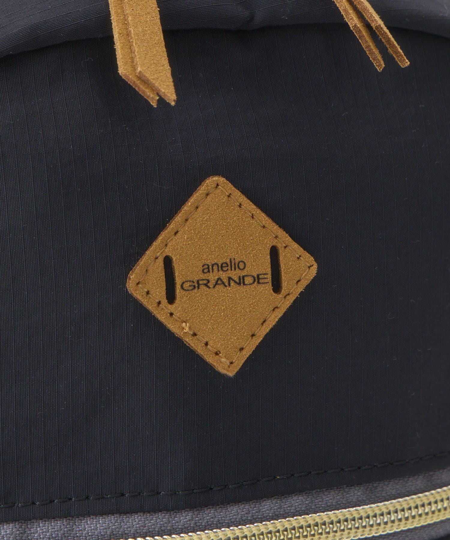 anelloGRANDE クロスボディ A５収納 軽量 撥水 RETROPOP GTM1075 ブラック